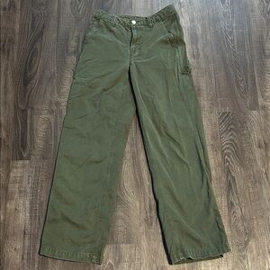 Women’s TNA Olive Green Cargo Pants — Wide Leg Utility Style Sz 00